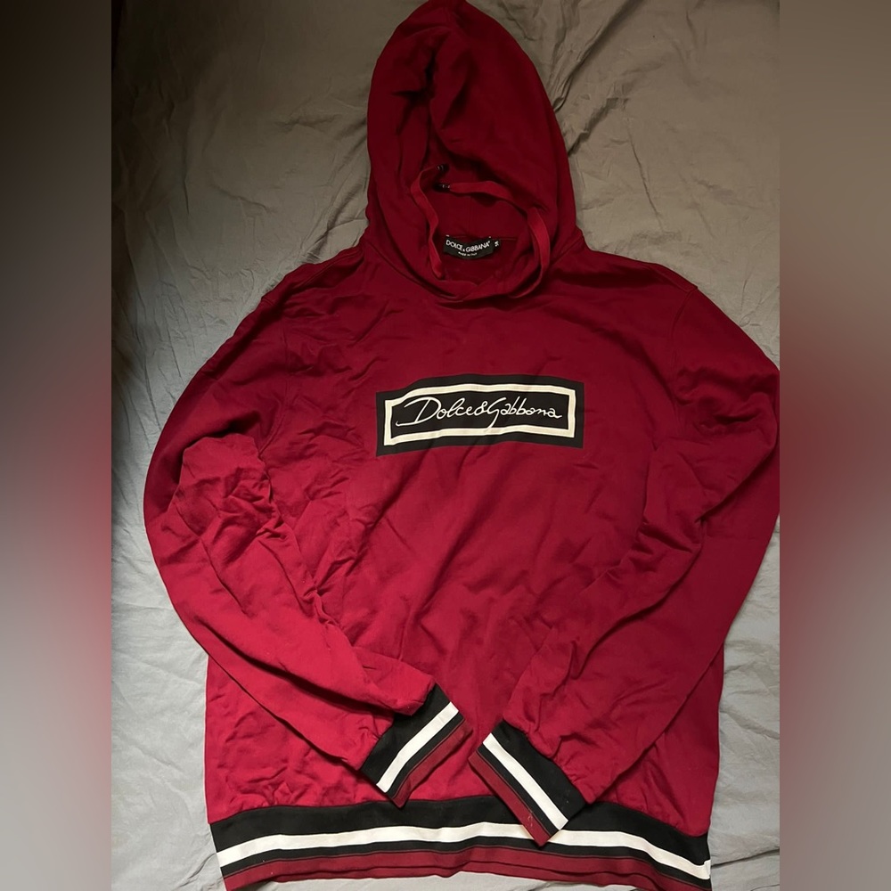 Dolce & Gabbana
Logo-print drawstring hoodie